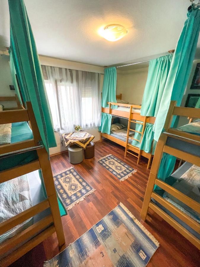 Hi Skopje Hostel Bagian luar foto