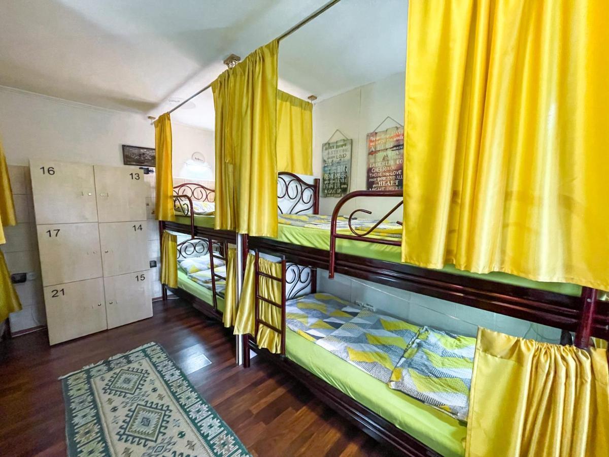 Hi Skopje Hostel Bagian luar foto