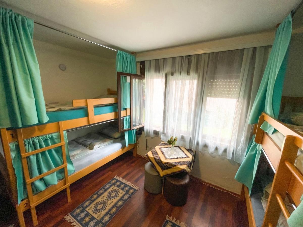 Hi Skopje Hostel Bagian luar foto