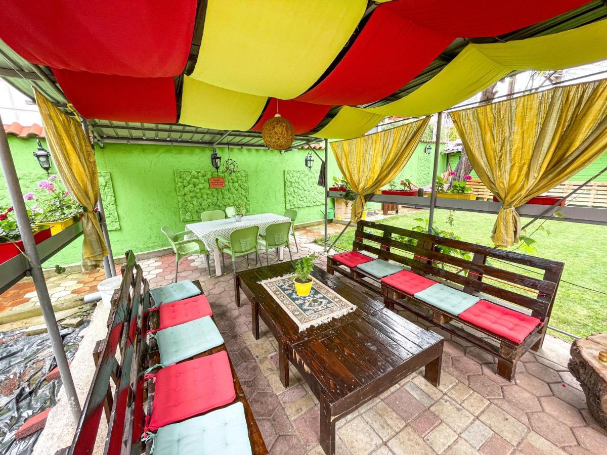 Hi Skopje Hostel Bagian luar foto